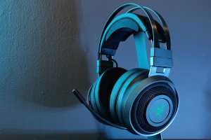 The rumbly Razer Nari Ultimate headset will rock your world for $70 off