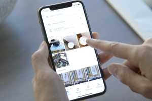 Google’s latest messaging service is basically DMs for Photos