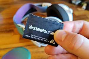 I won't buy a wireless PC headset if it lacks this humble feature