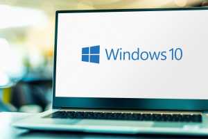 How to keep using Windows 10 in a virtual machine after support ends